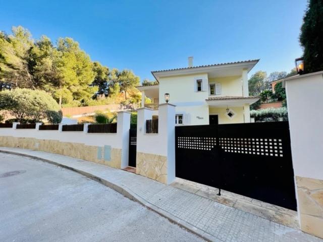 Poolvilla Patricia - Camp De Mar Андратс Екстериор снимка