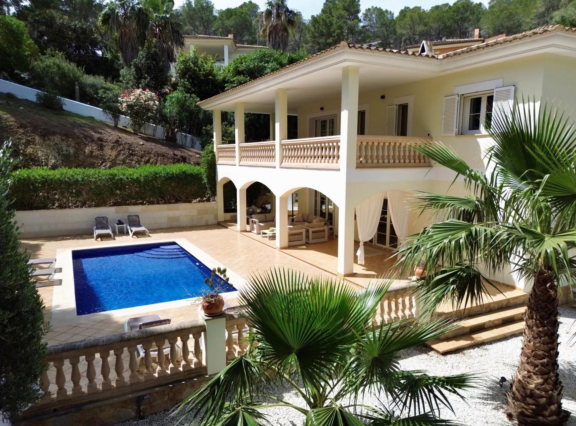 Poolvilla Patricia - Camp De Mar Андратс Екстериор снимка